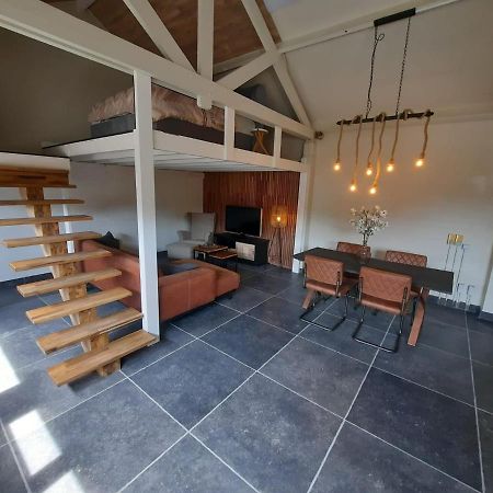 לומל Guesthouse 66 מראה חיצוני תמונה